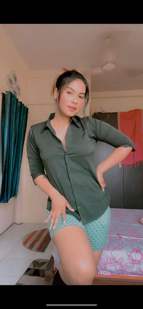 Shreya – The College Party Girl